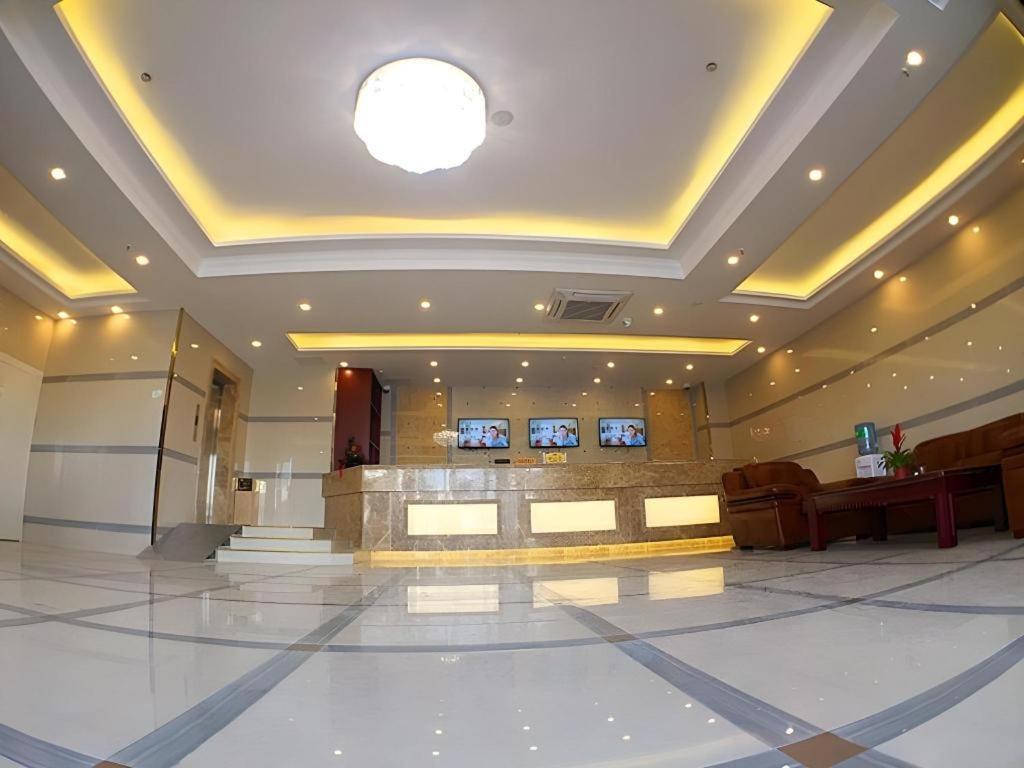 Greentree Inn Shanghai Sheshan National Tourist Resort Express Hotel Екстериор снимка