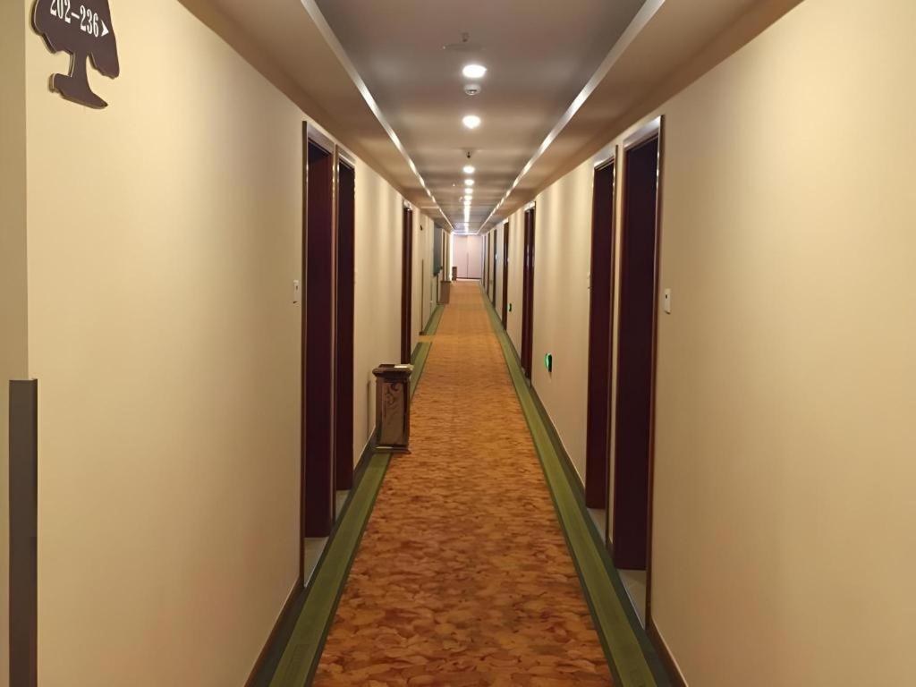 Greentree Inn Shanghai Sheshan National Tourist Resort Express Hotel Екстериор снимка